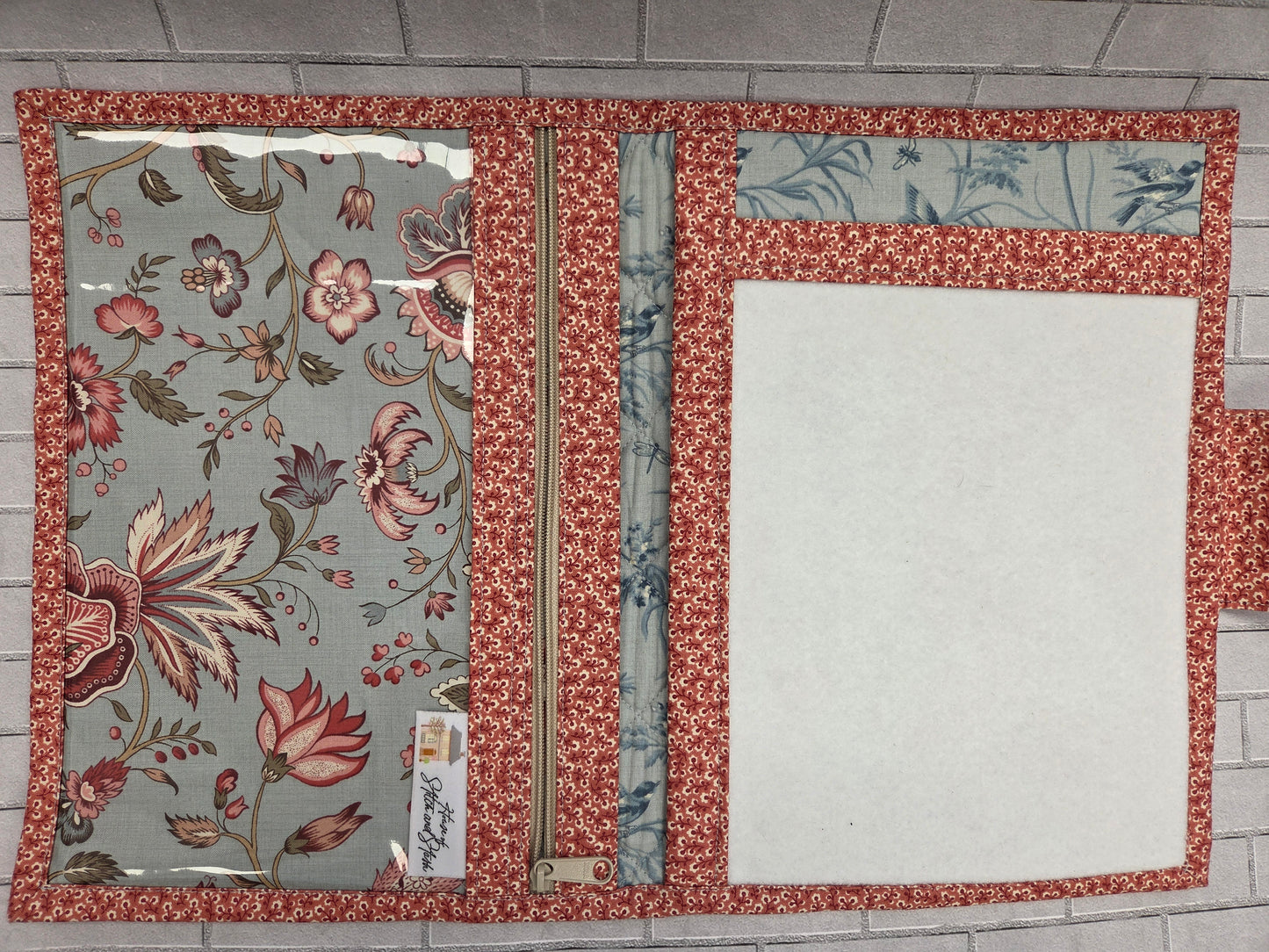 Previously Loved Project Folder – Excellent like new Condition