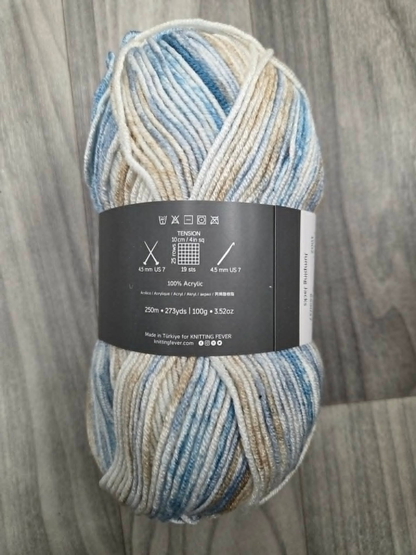 Jumping Jacks - Bubbakins Play Yarn by Jody Long