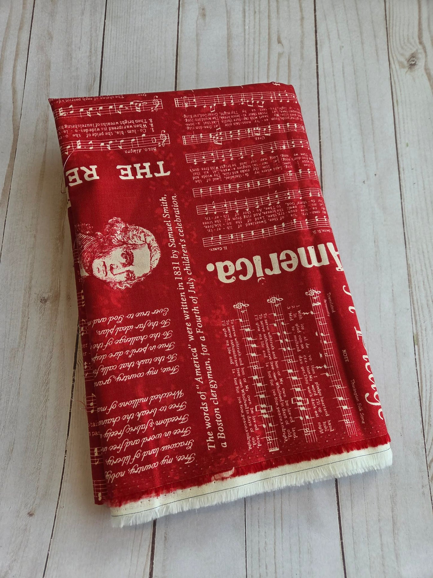 Americana 1.5 Yards Red
