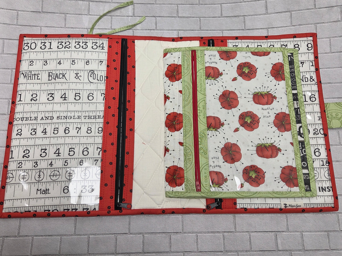 Missi Lynn Previously Loved Project Folder large – Excellent like new Condition