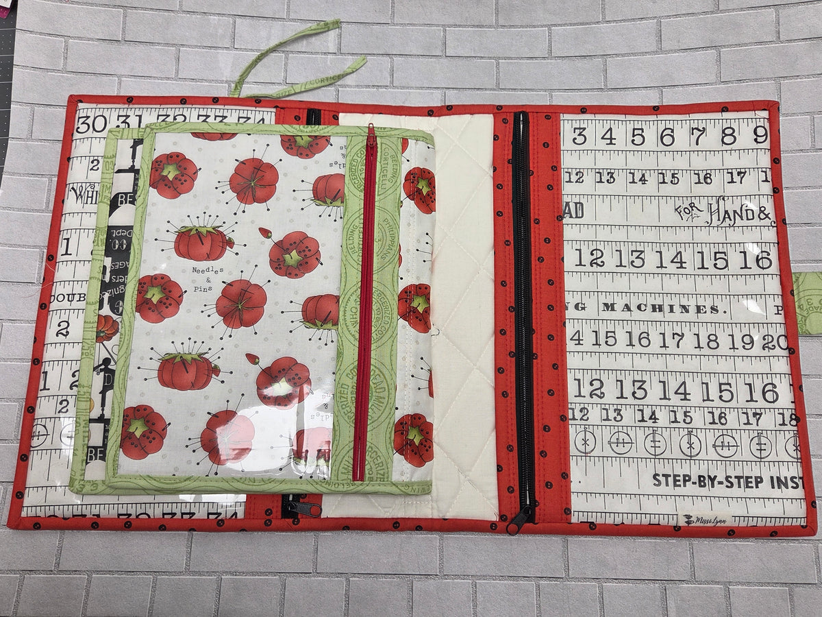 Missi Lynn Previously Loved Project Folder large – Excellent like new Condition