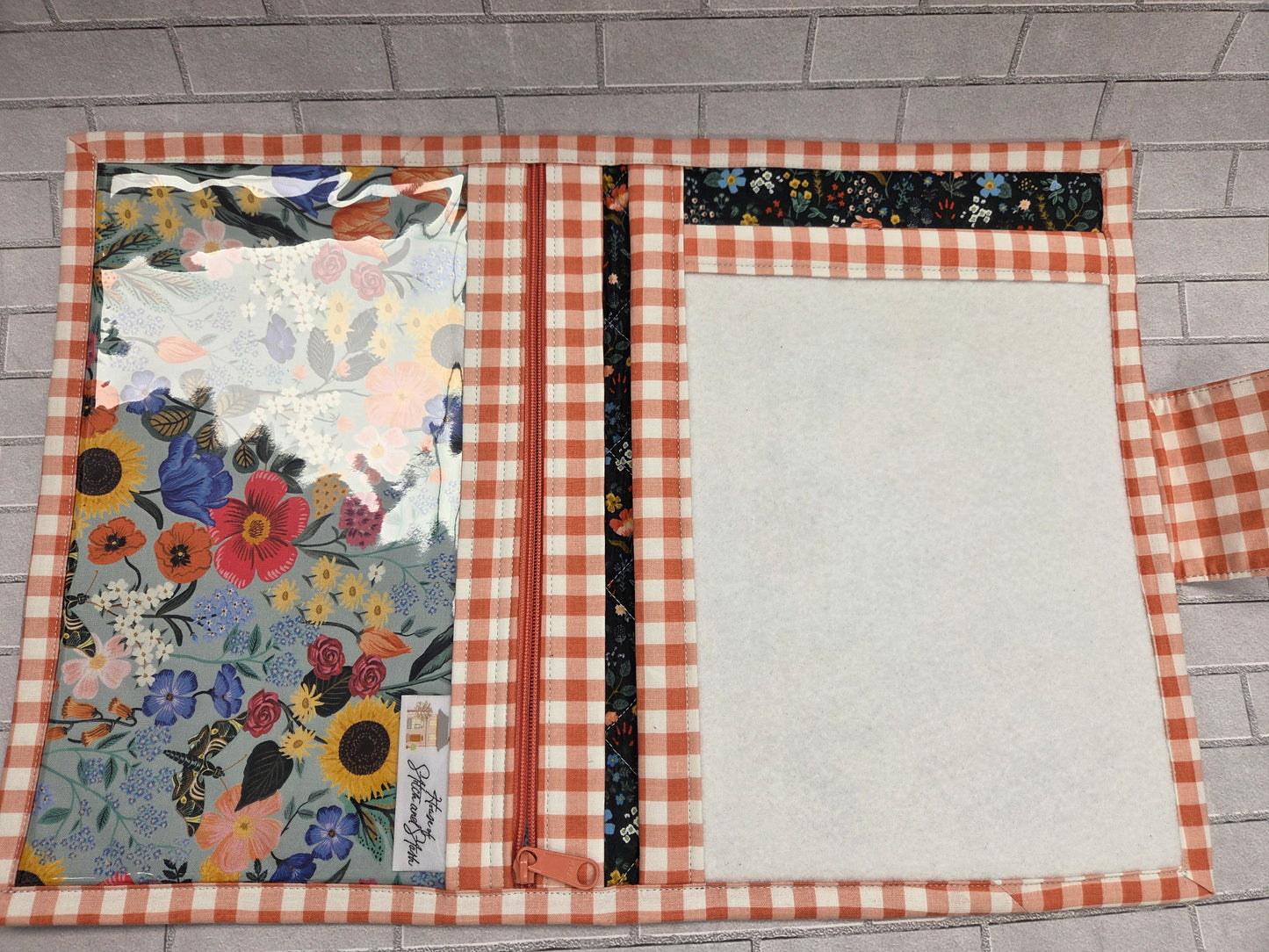 Previously Loved Project Folder – Excellent like new Condition