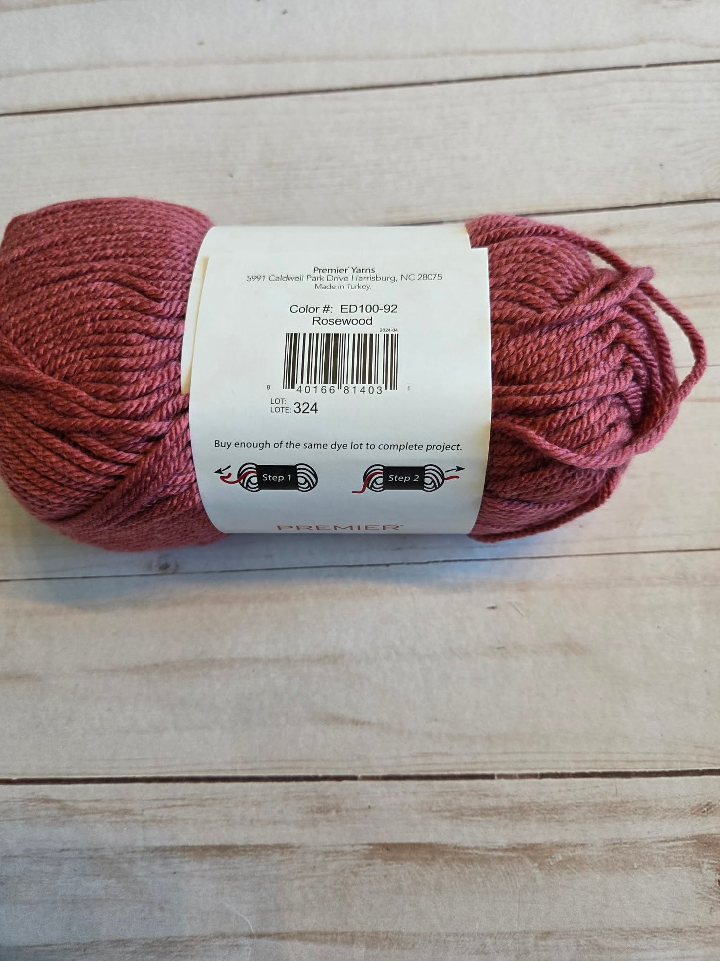 Rosewood color Anti-Pilling Everyday Worsted by Premier Yarns