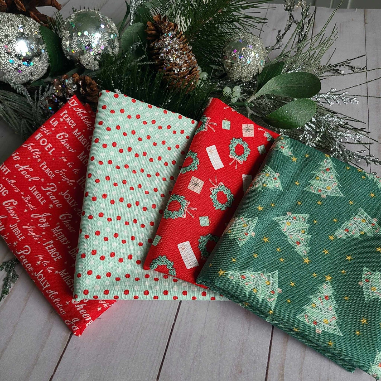 Holiday Cheer Fat Quarter Bundle fabric by Riley Blake