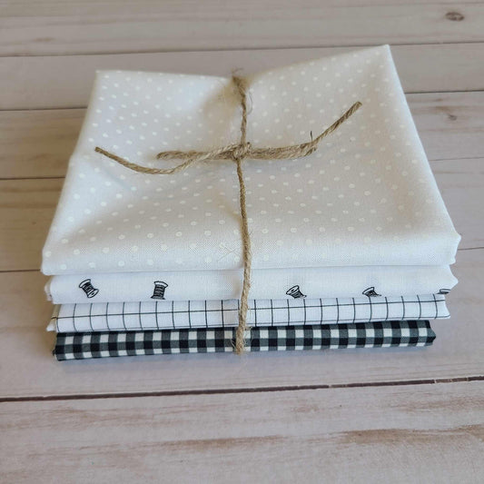 Black and White Fat Quarter Bundle Riley Blake