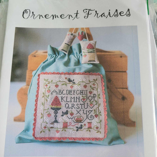 Tralala Collection Cross Stitch Pattern Ornement Fraises Cross Stitch Pattern