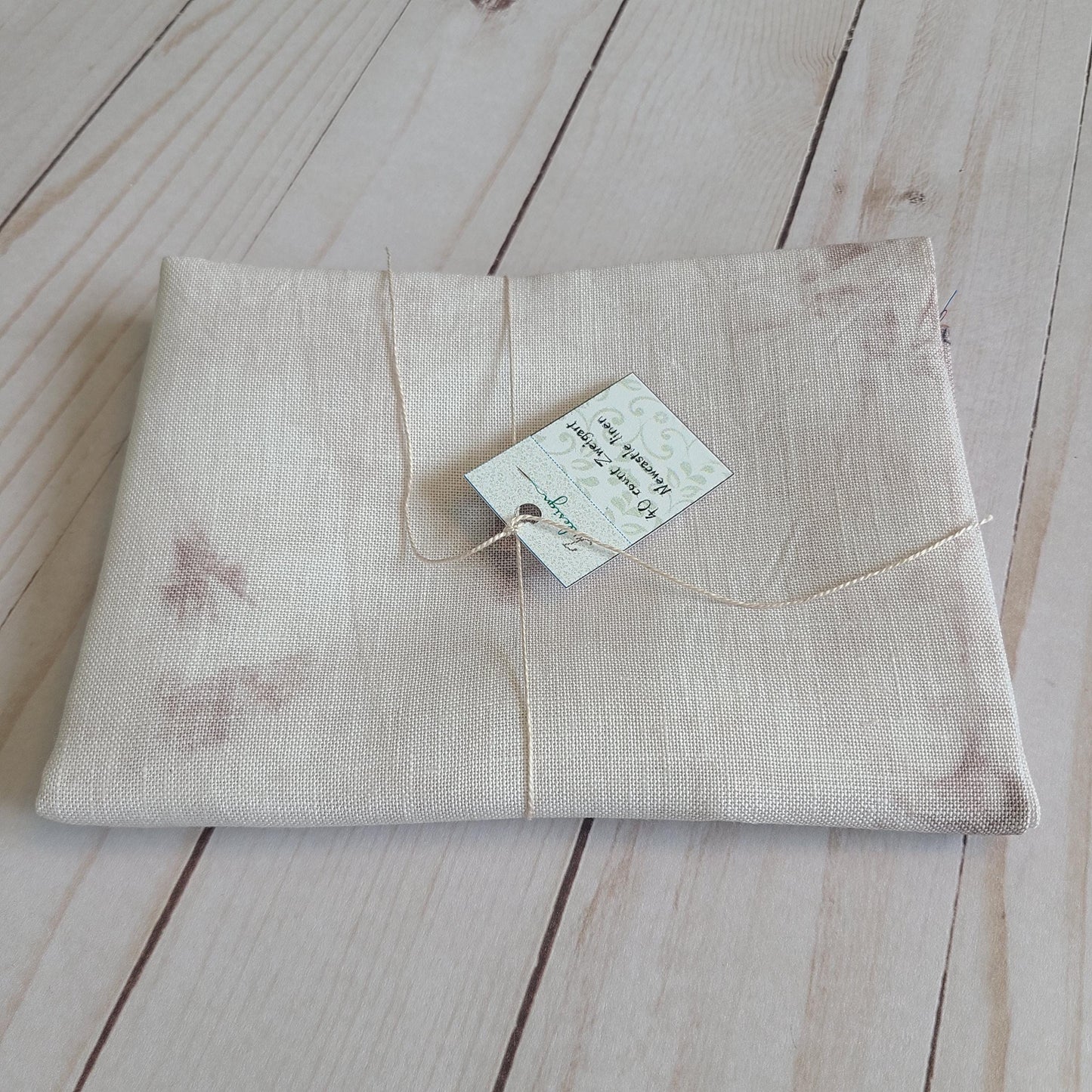 Hand Dyed Linen by XJUDESIGN 36 count Old Mushroom