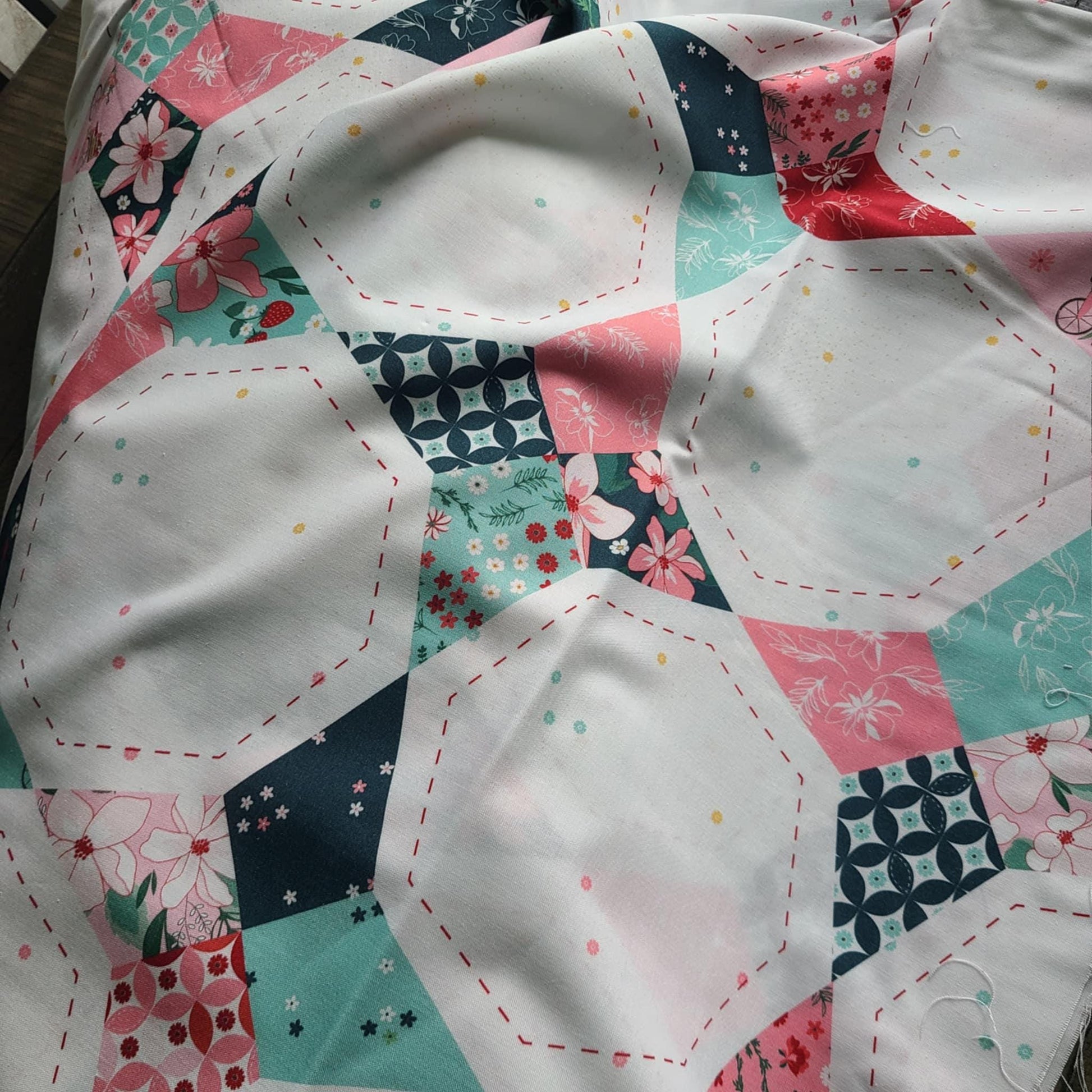 Wide Back Berry Market by Beverly McCullough Star Multi for Riley Blake