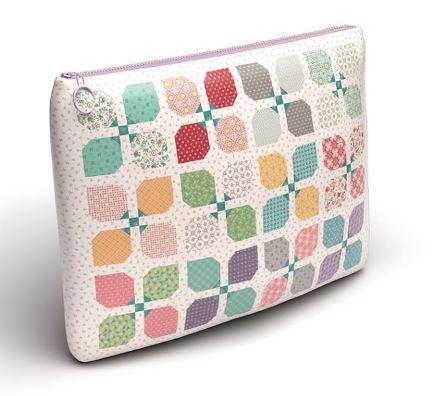 Lori Holt Piece & Plenty Vinyl Project Bag