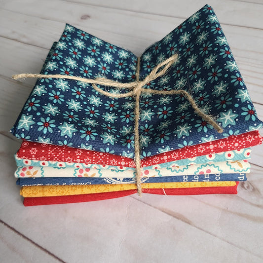 Americana collection by Lori Holt of Bee in my Bonnet for Riley Blake Designs 7 Fat Quarter Bundle