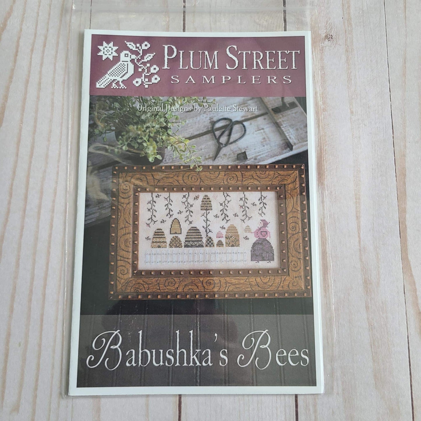 Babushka's Bees Cross stitch chart from Plum Street Samplers