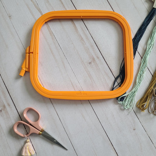 Nurge Square Plastic Hoops 145 X 165mm (5.7" X 6 1/2") Orange