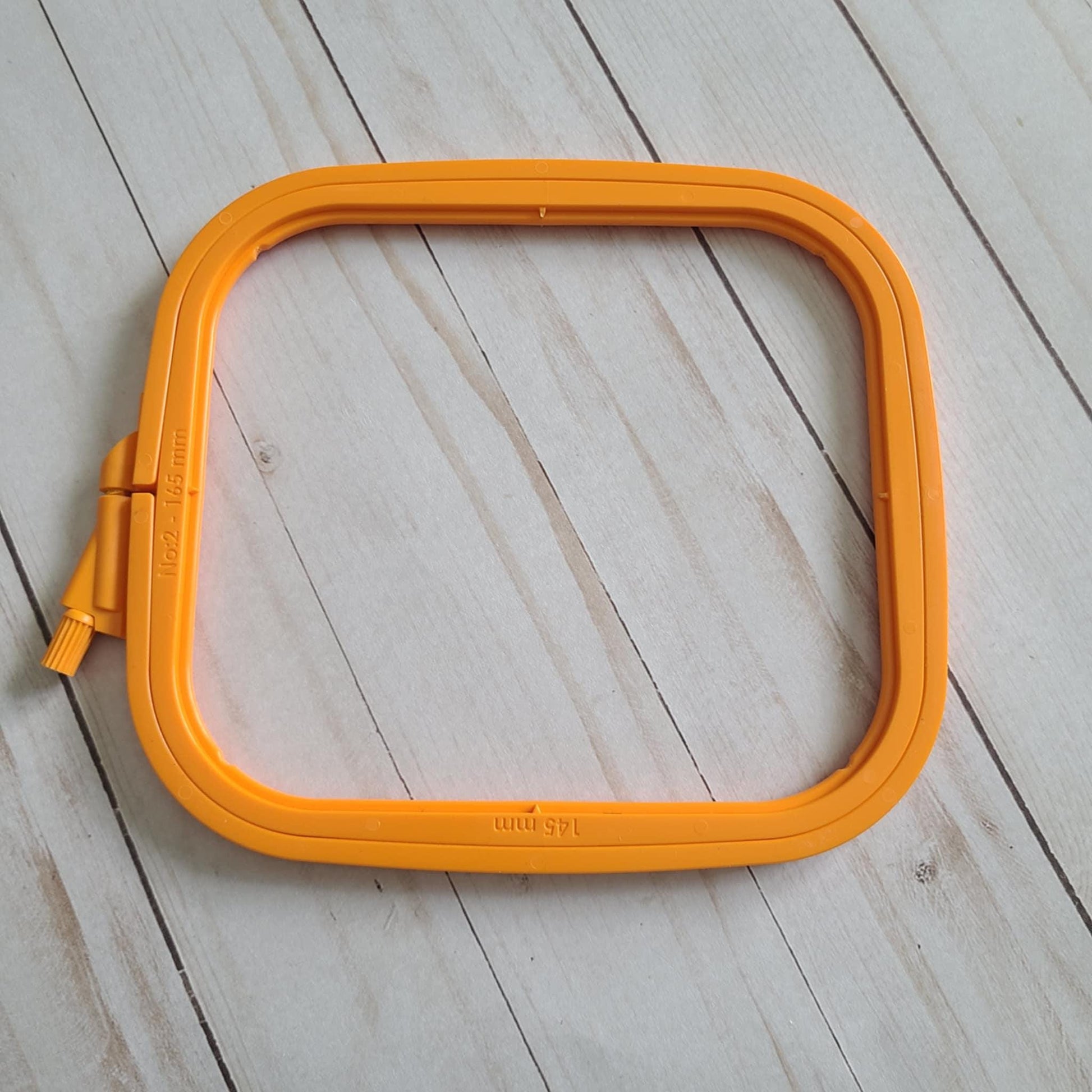 Nurge Square Plastic Hoops 145 X 165mm (5.7" X 6 1/2") Orange