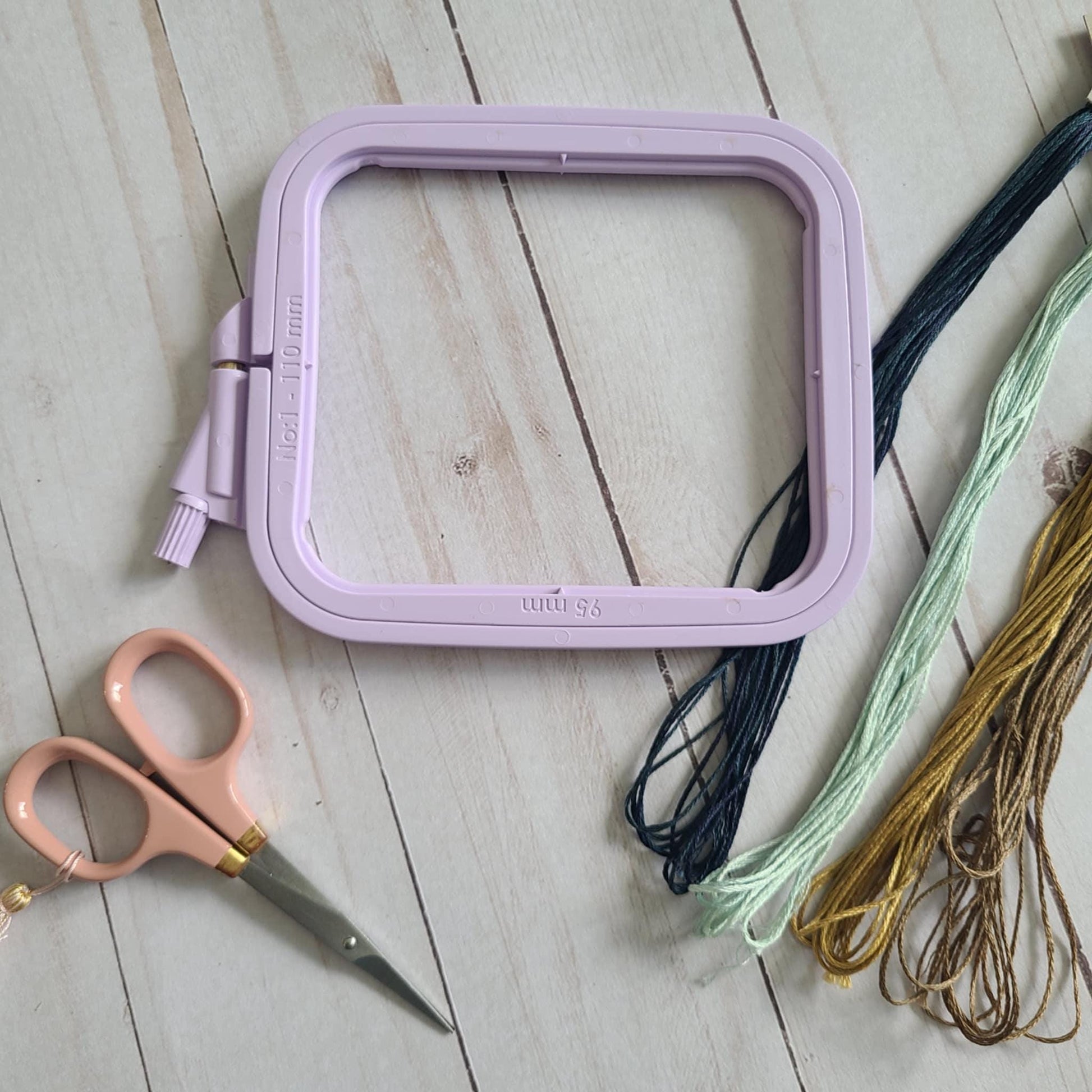 Nurge Square Plastic Hoops 110mm X 95mm (4.3" 3.75") Pastel Lilac