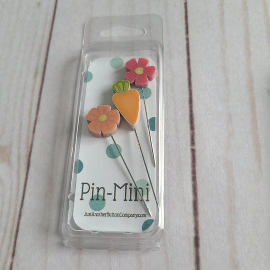 Just Another Button Company Pin-Mini Carrot Cake, carrot, flowers
