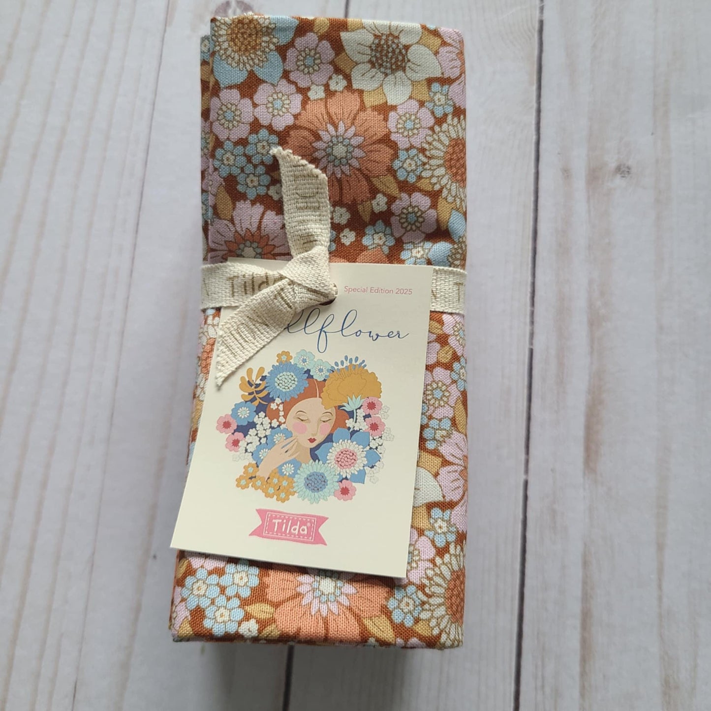 Wallflower 5 Fat Quarter Bundle Tilda Fabrics - Caramel/Thistle Colorstory
