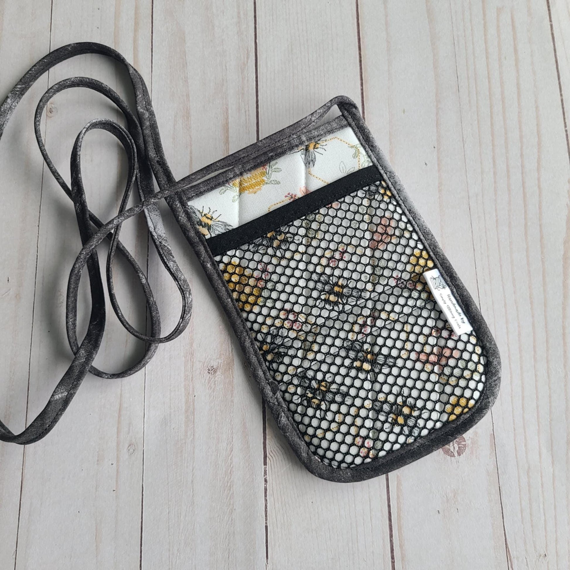 Badge Holder, Cross Body Bag, Retreat Badge Holder, Cross Stitch Retreat, Quilt Retreat, Conference Badge Holder