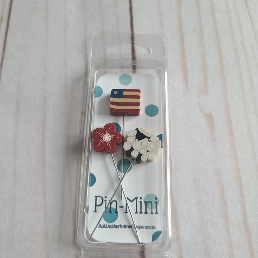 Just Another Button Company Pin-Mini All American Ewe