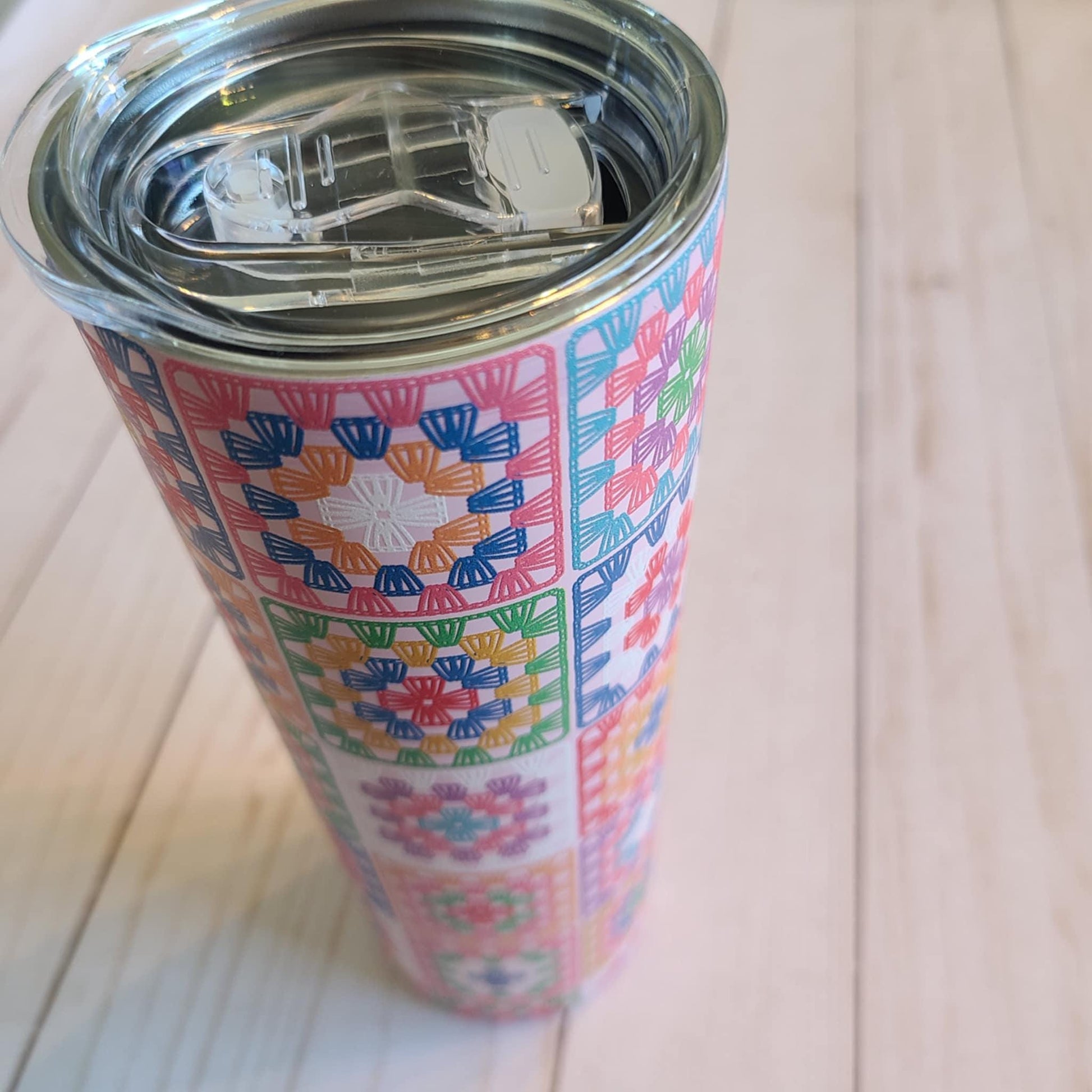 20oz Tall Crochet Insulated Tumbler Lori Holt of Bee in my Bonnet