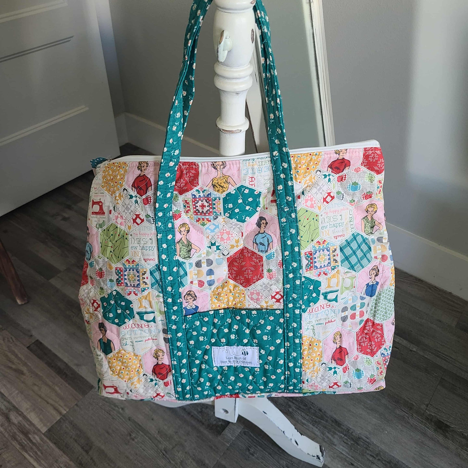 Lori Holt Sew Happy! Quilted Bag
