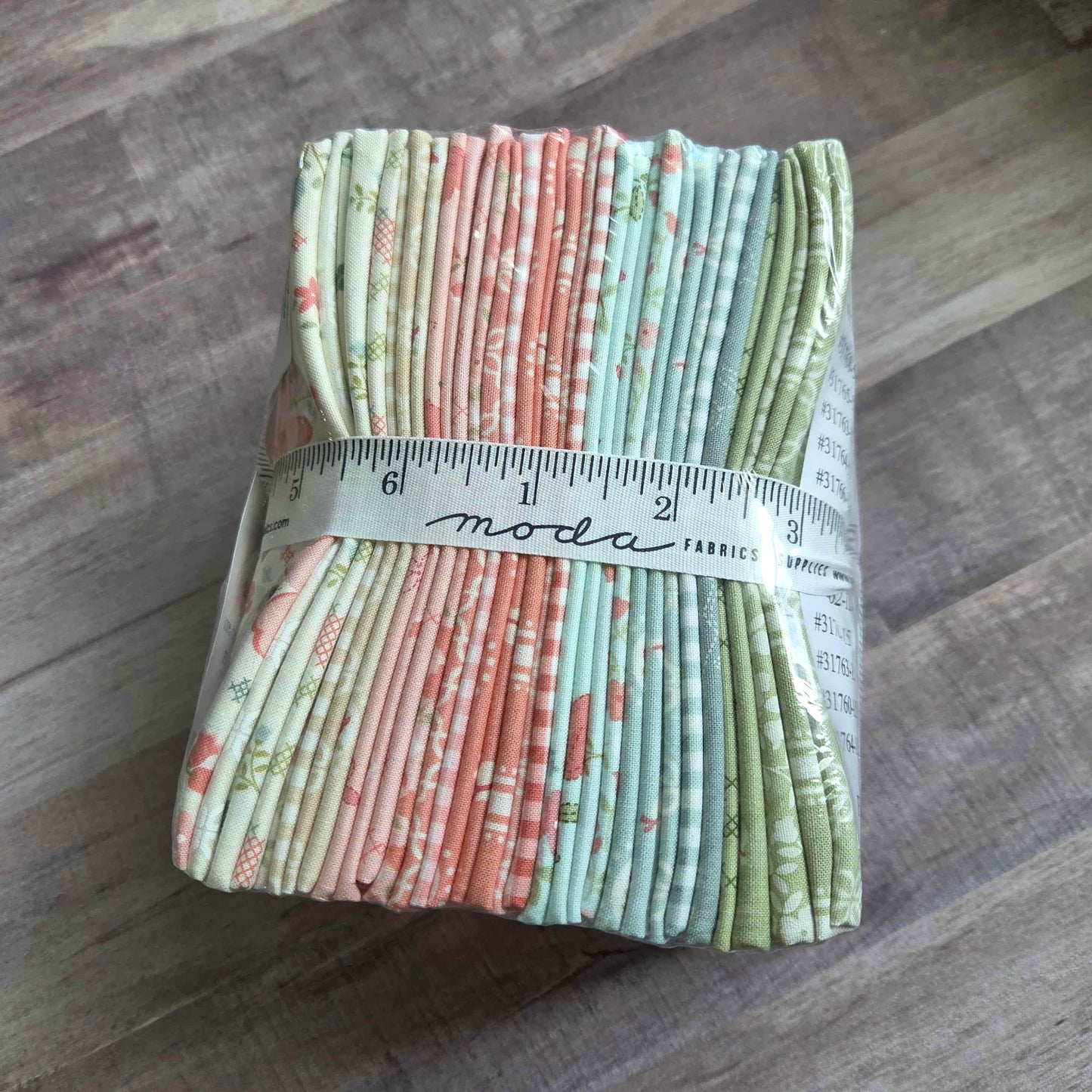 Sunbonnet Fat Eighth 9x22 by My Sew Quilty Life - Moda