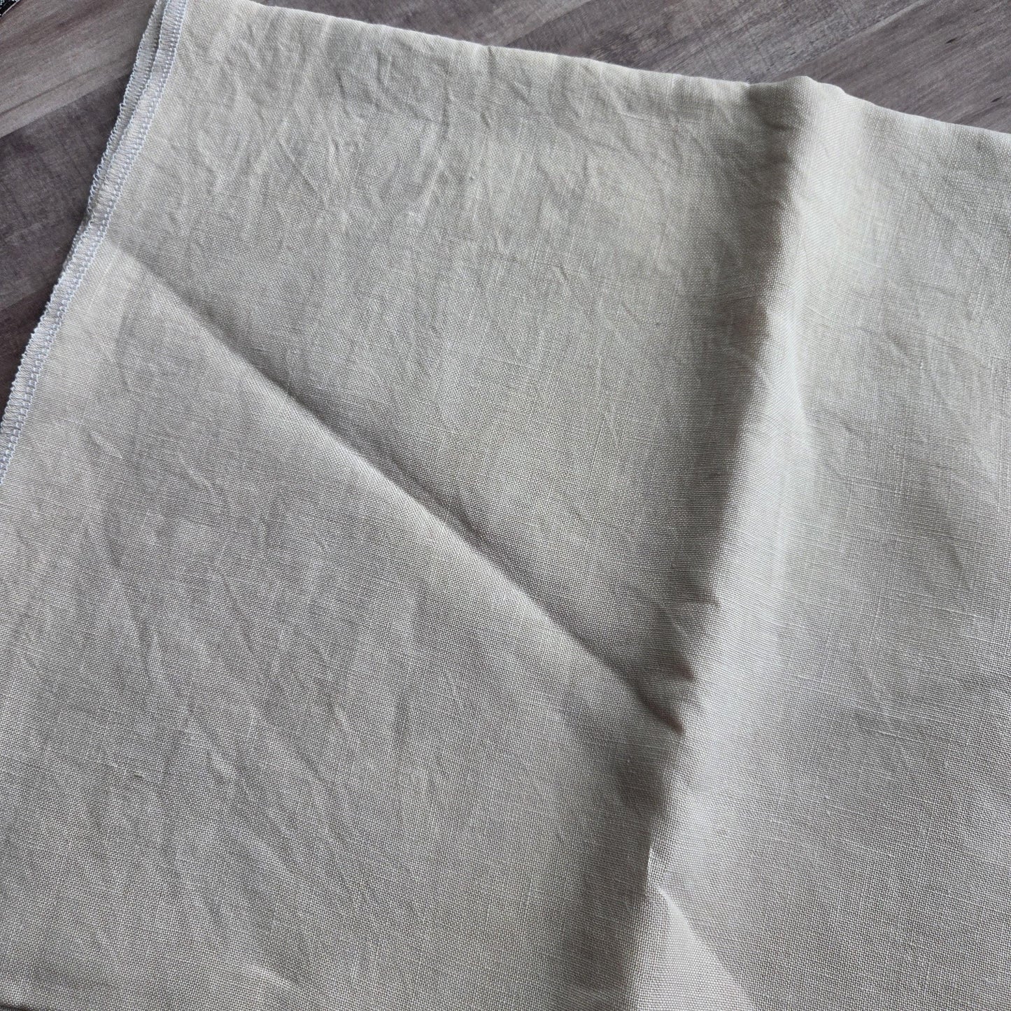 Fox and Rabbit Hand Dyed linen Sandcastle 40 count linen Fat Quarter