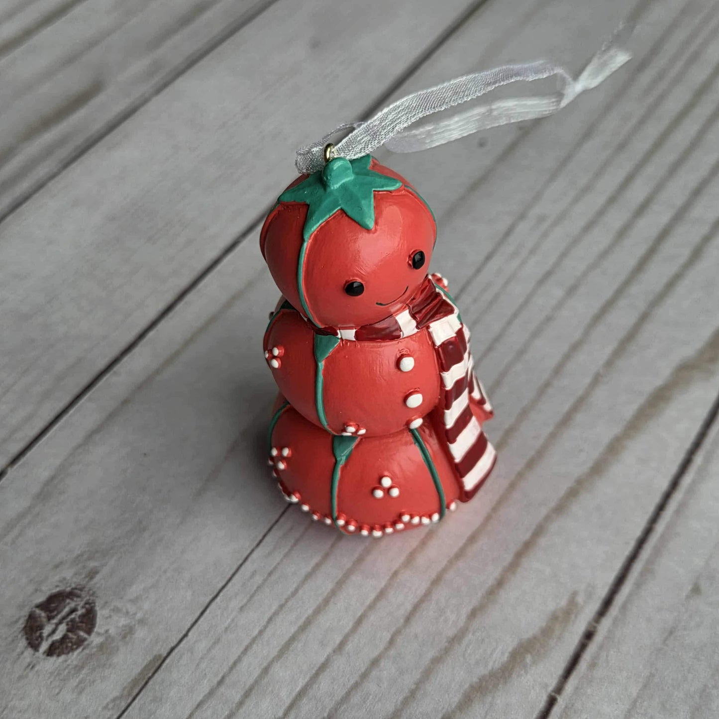 Ornament Snowman Tomato Pincushion ornament by Moda