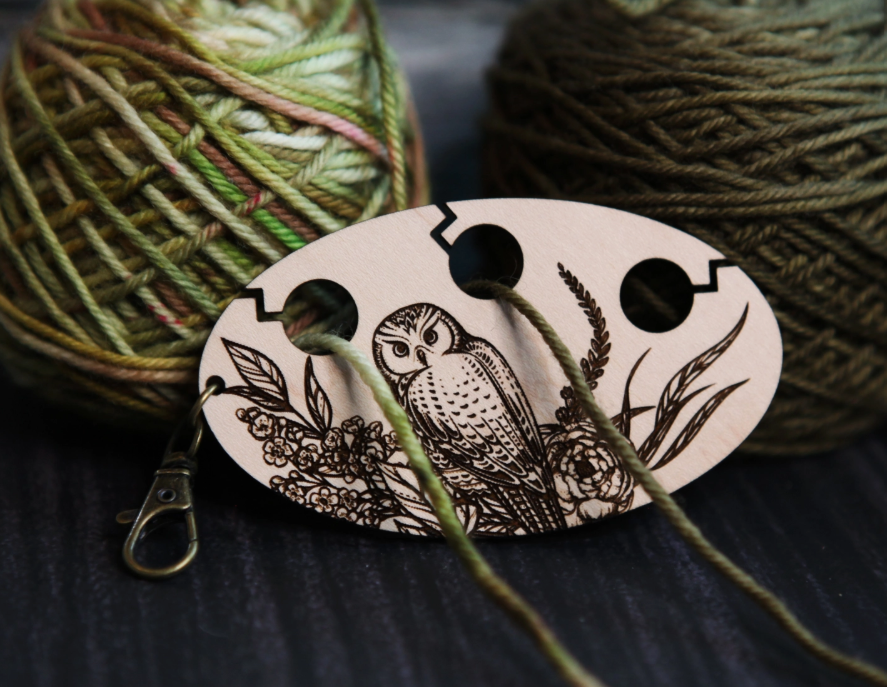 Owl Knitting & Crochet Yarn Separator 3 Holes Yarn Divider