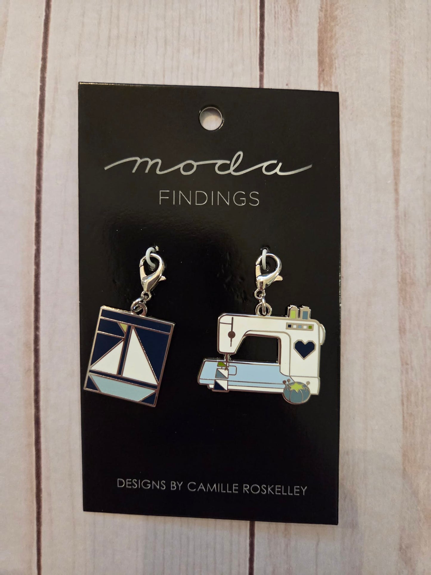 Sailboat Sew Mach Zipper Pull  Camille Roskelley